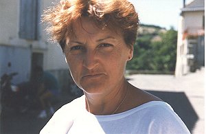 camilleg1.jpg (14090 octets)