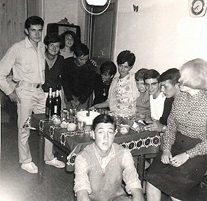 groupe-lapanouse.jpg (32389 octets)