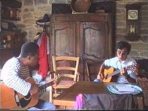 DOMLOUI.jpg (12755 octets)