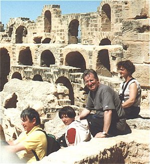 monastir1.jpg (41587 octets)